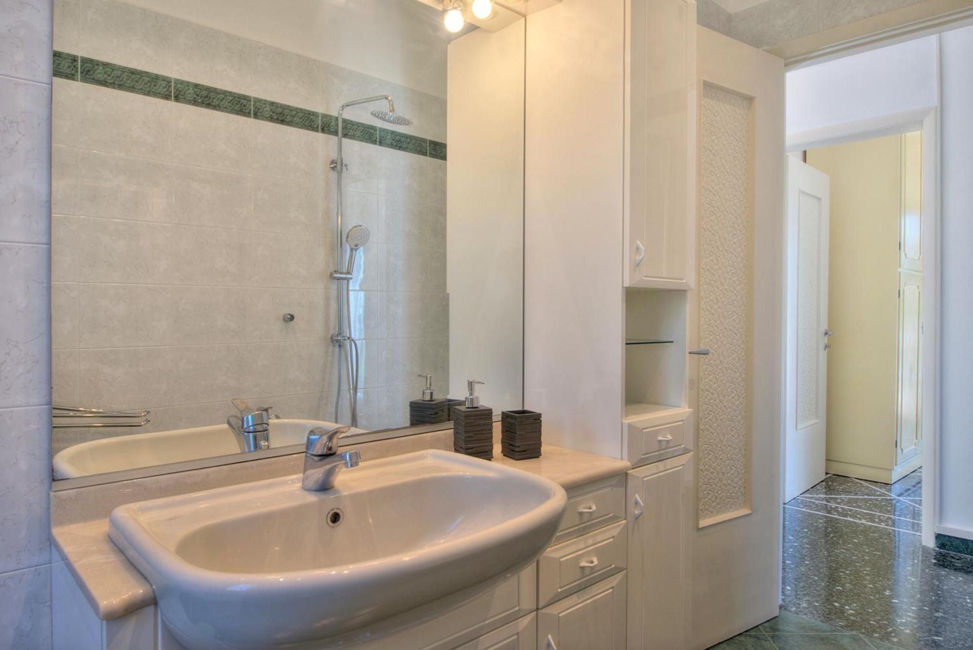 Nel Verde Family Suite Рапалло Экстерьер фото