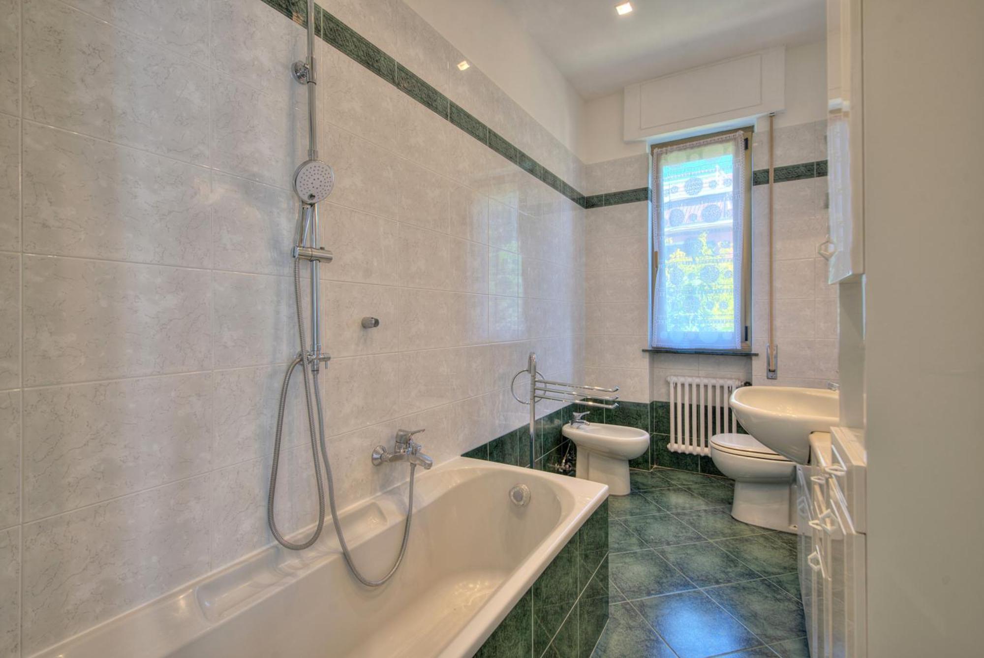 Nel Verde Family Suite Рапалло Экстерьер фото